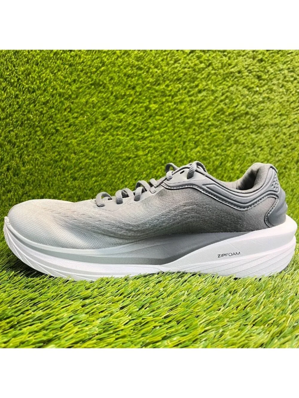 Topo Phantom 4 Womens Size 9.5 Gray Athletic Running Walking Shoes Sneakers
